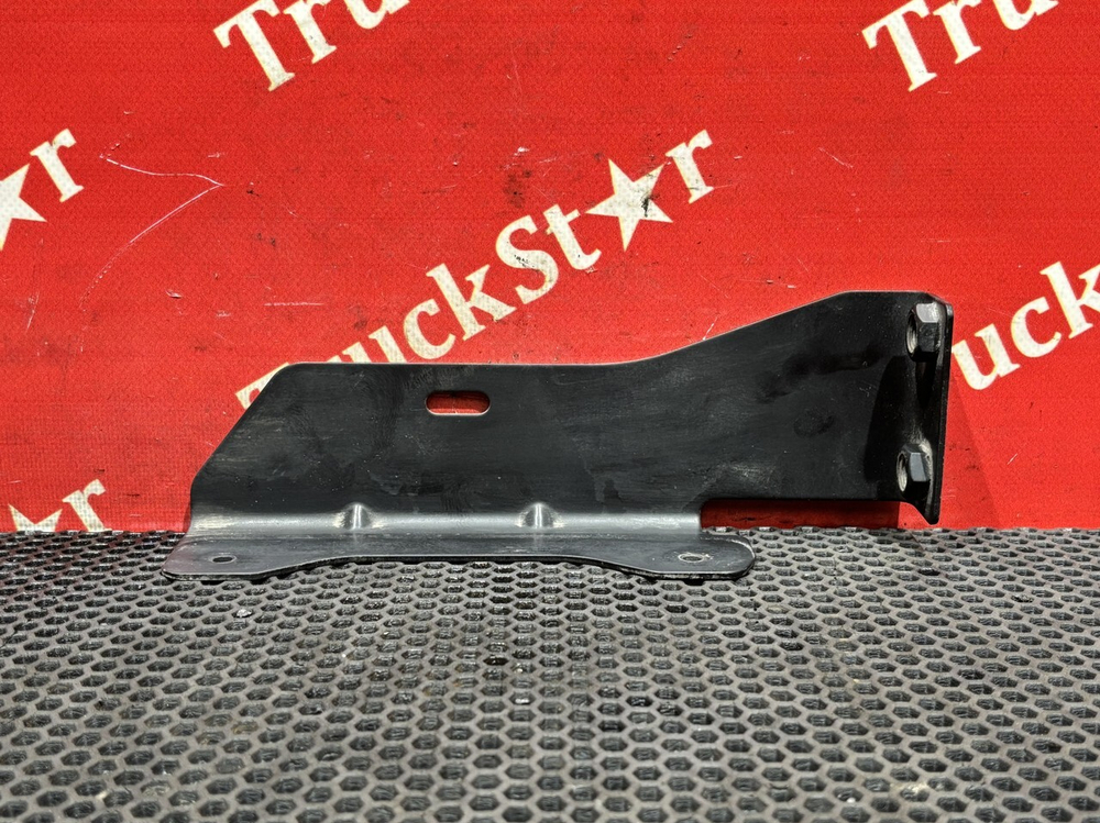 Кронштейн блока управления шасси 2024г.