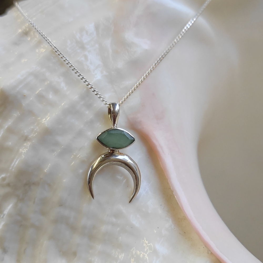 Подвеска ЛУННИЦА  с цепочкой, серебро/изумруд