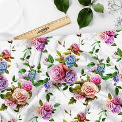 Ткань поплин контрастные розы