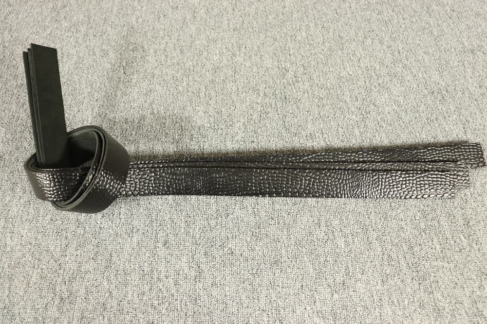 Ременная заготовка Черная Шаргень с лицевой отделкой