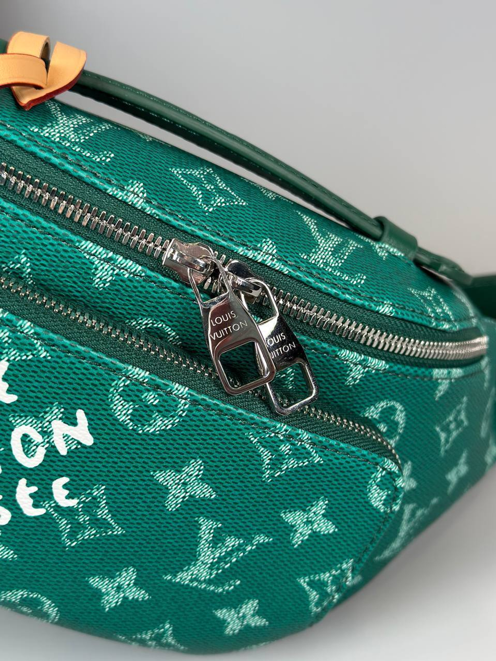 Поясная сумка Louis Vuitton
