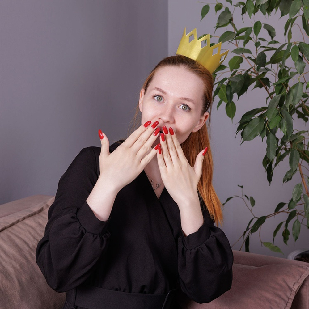 Корона фольгированная малая золотая 6шт