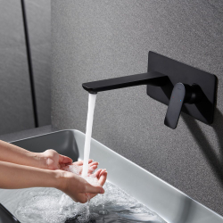 Встраиваемый смеситель для раковины Black&White Universe черный матовый (UK8306B)