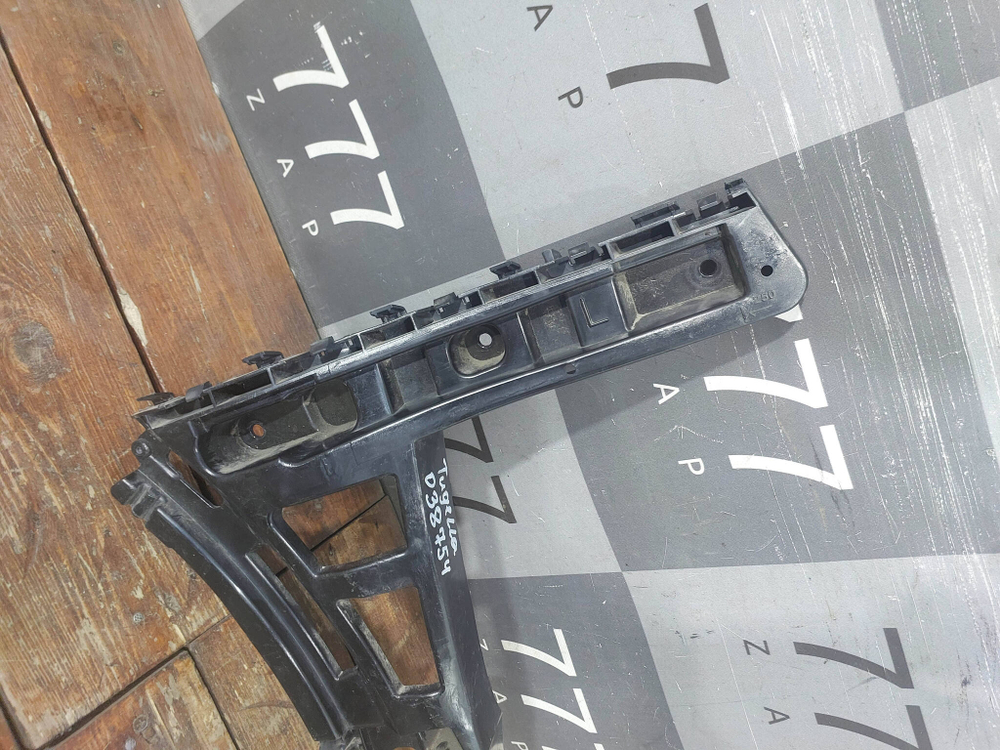 Кронштейн заднего бампера левый Geely Tugella 19-нв Б/У Оригинал 6044096200