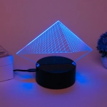 Светильник ночник «3D-Пирамида» на пластиковой подставке, с включателем USB