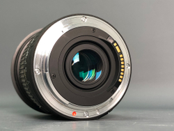 Sigma AF 17-70mm f/2.8-4.5 DC Canon EF-S