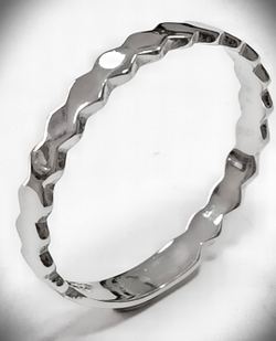 Ювелирное кольцо Эстерелла