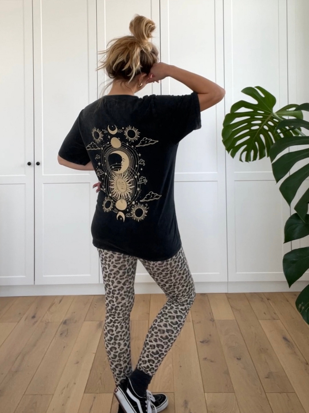 Футболка Boho в черном цвете