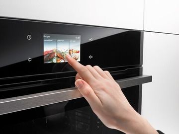 Электрический духовой шкаф Gorenje GO 978 X