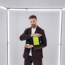 5 средств в тревел-наборе мужском в несессере