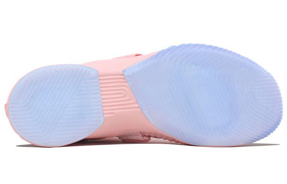 Кроссовки Nike Zoom Soldier 12 Lebro