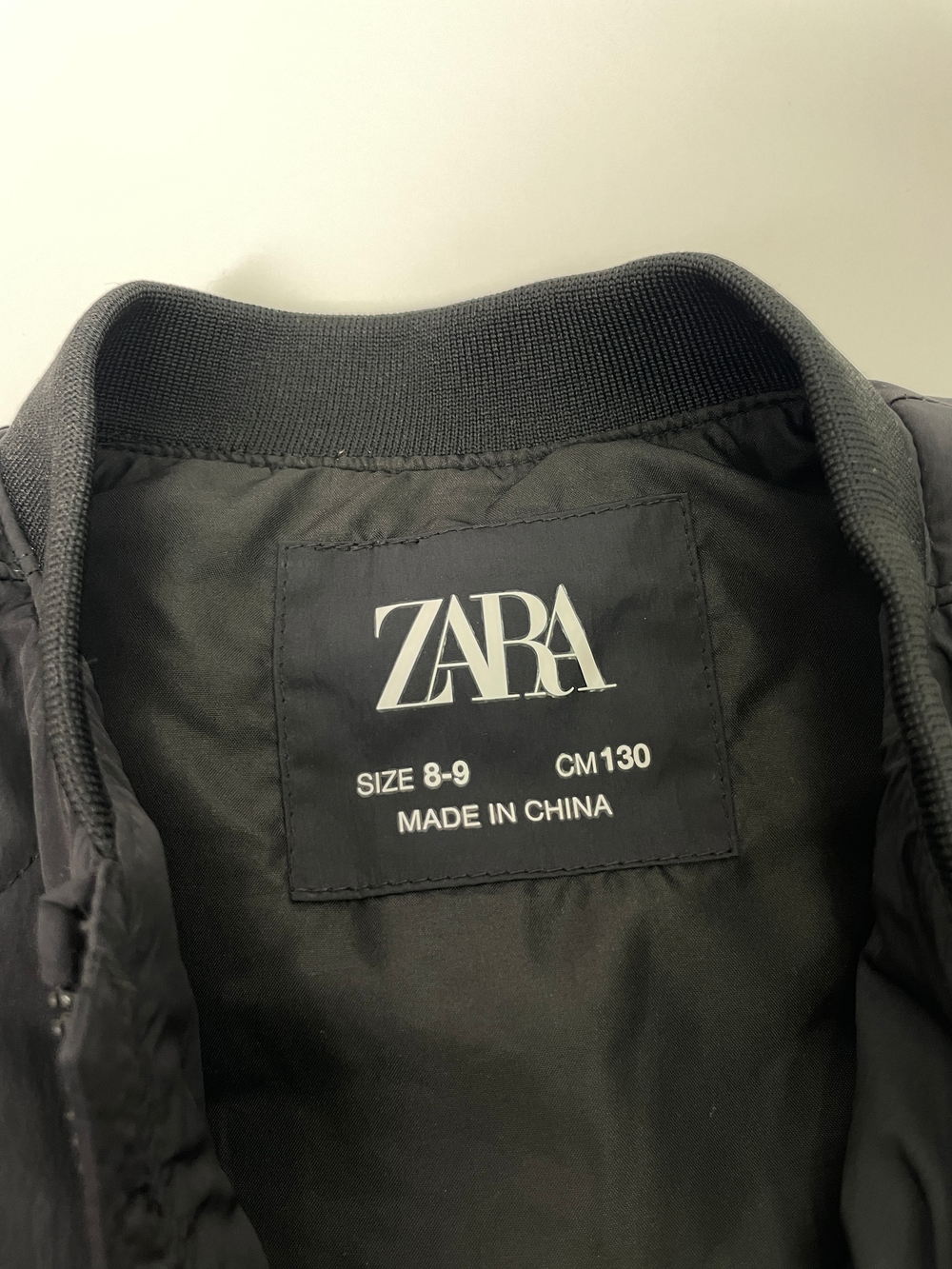 Жилет Zara