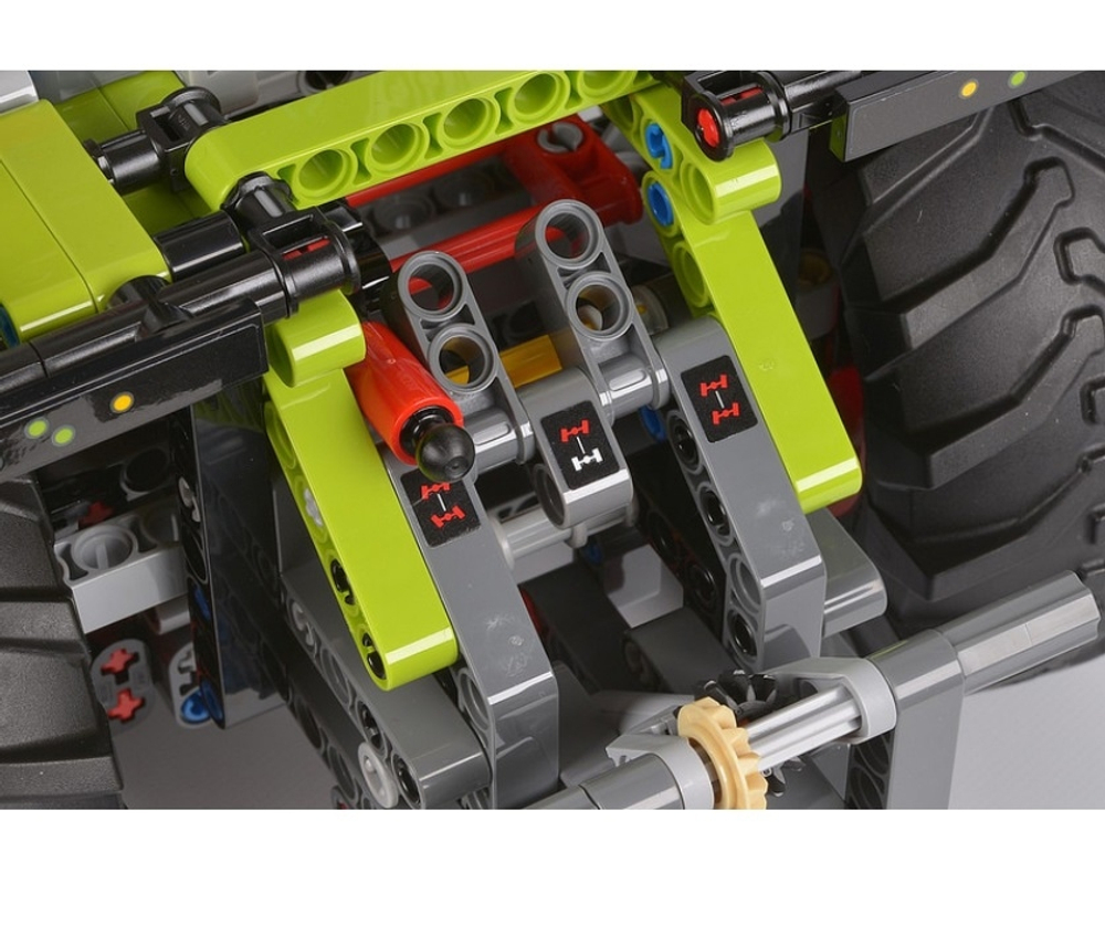 LEGO Technic: Claas Xerion 5000 Trac VC 42054 — Claas Xerion 5000 Trac VC — Лего Техник