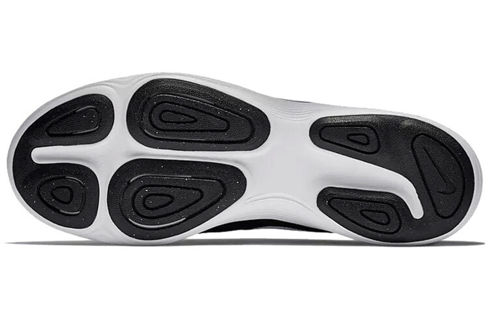 Кроссовки Nike Revolution 4