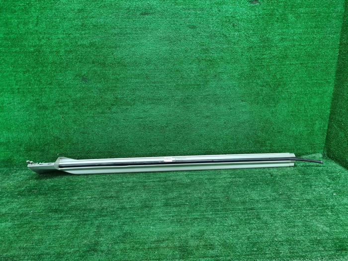 Накладка порога левая Volvo XC90 2 (2014-н.в.)