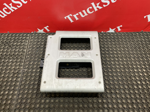 Лестница за кабину