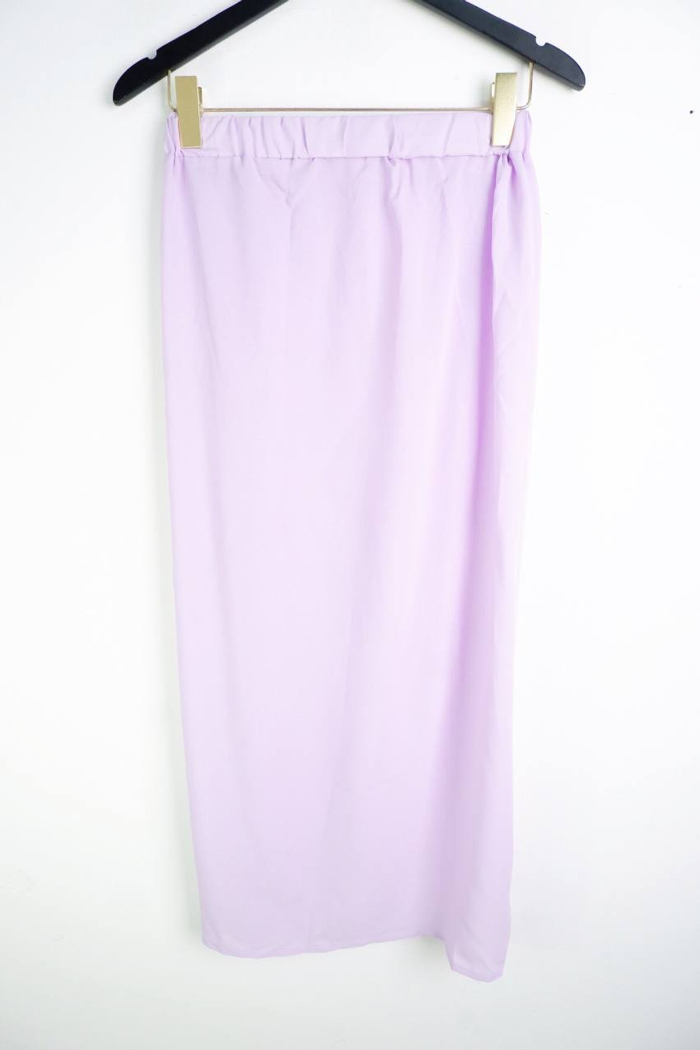 Костюм Miss Nude приятного цвета, визуально на 42 размер