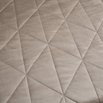 Велюровое покрывало в клетку с наволочками OVL036