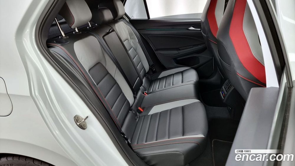 Volkswagen Golf 8 Generation 2.0 GTI (12.2022)