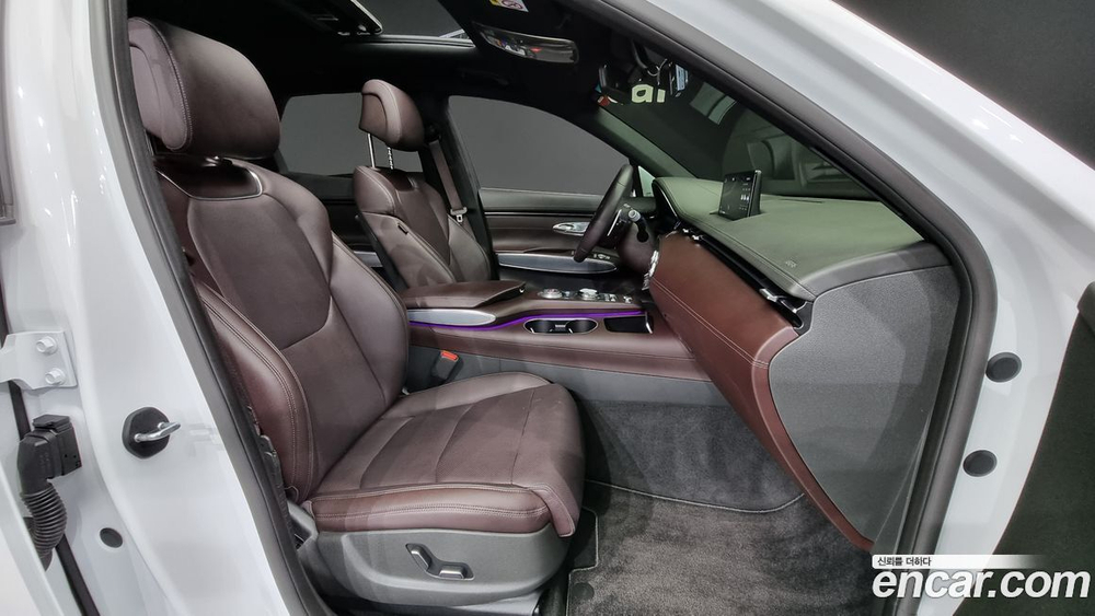 Genesis GV70 2.5T Бензин AWD (02.2021)