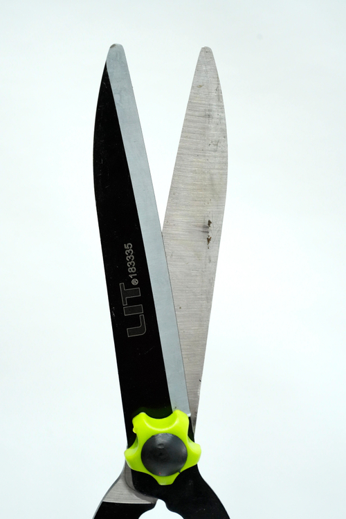 КУСТОРЕЗ САДОВЫЙ LIT