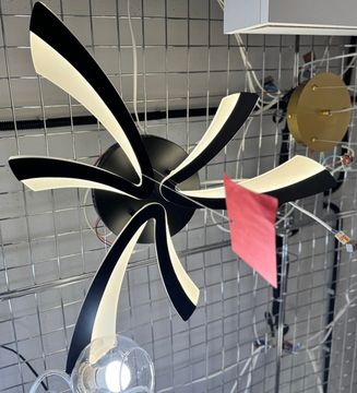 Люстра потолочная светодиодная T3614/3 BK SALEB гарантия 1 год