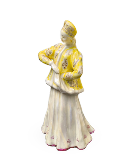 Фарфоровая статуэтка "Лебёдушка" в желтой шубке (Дулево)