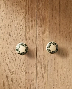 ZARA HOME НАБОР МЕБЕЛЬНЫХ РУЧЕК ИЗ КЕРАМИКИ «ЦВЕТОК» (2 ШТ.), ЗЕЛЕНЫЙ