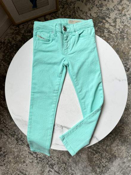 Новые джинсы Diesel, 104