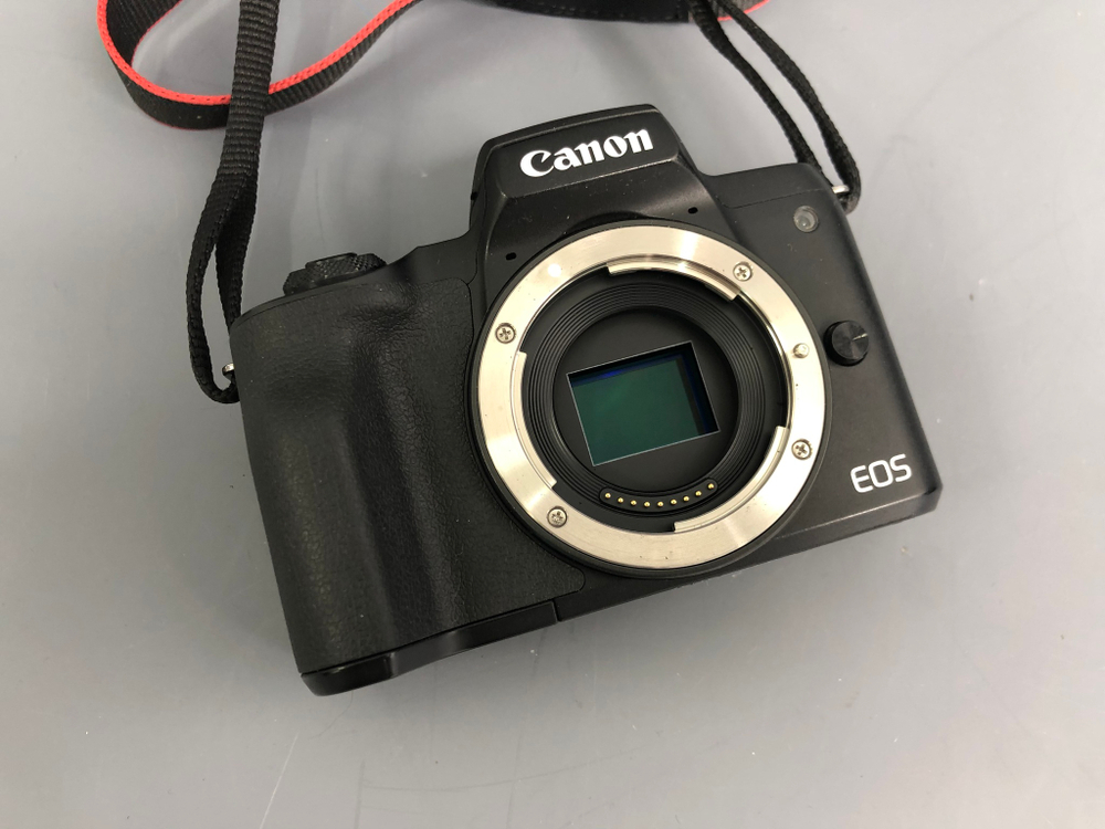 Canon M50 Kit 15-45mm IS STM
