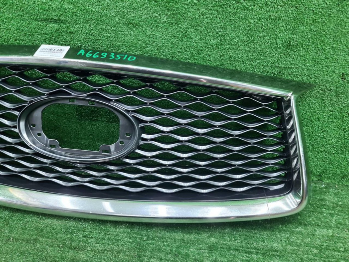 Решетка радиатора Infiniti QX50 2 (2017-н.в.)