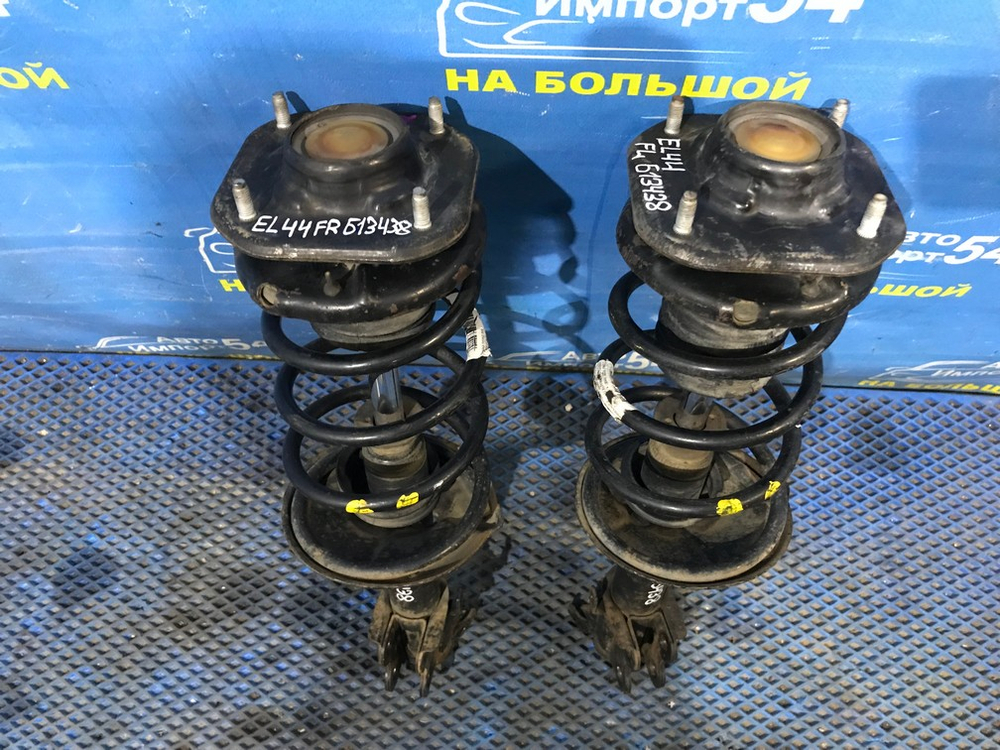 Стойка передняя левая TOYOTA CYNOS 1991-1995