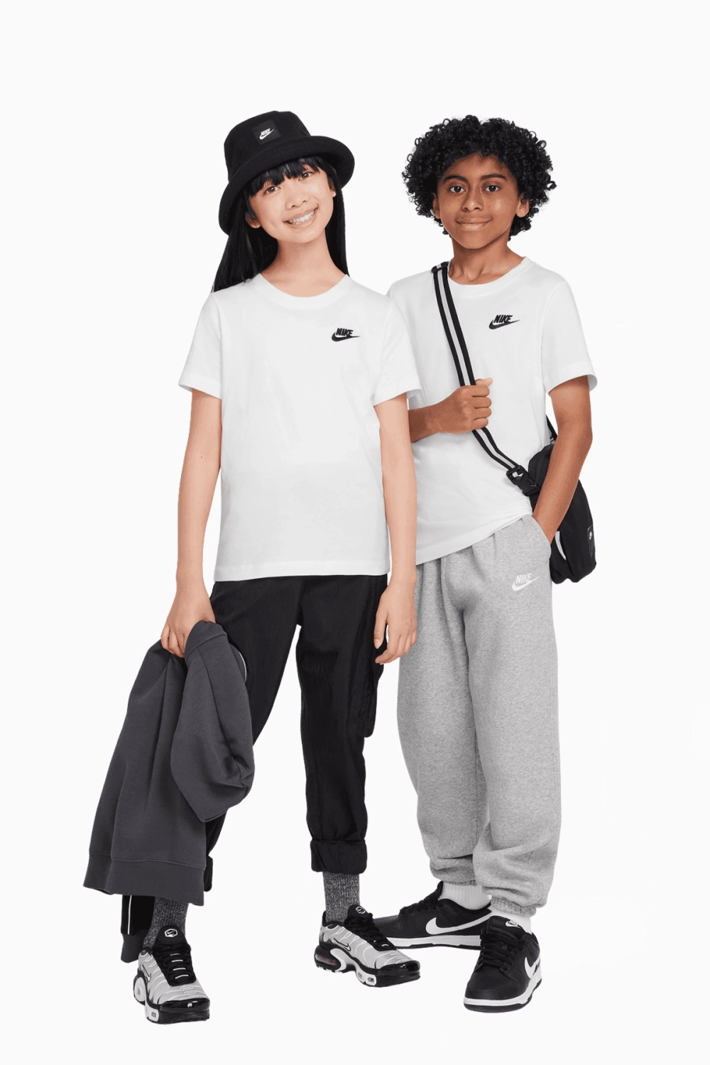 Футболка Nike Sportswear Junior - белый