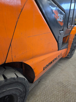 Lonking LG* Вилочный погрузчик LG35DT(Дизельный, 2,7 л, 50 л.с. АТ)