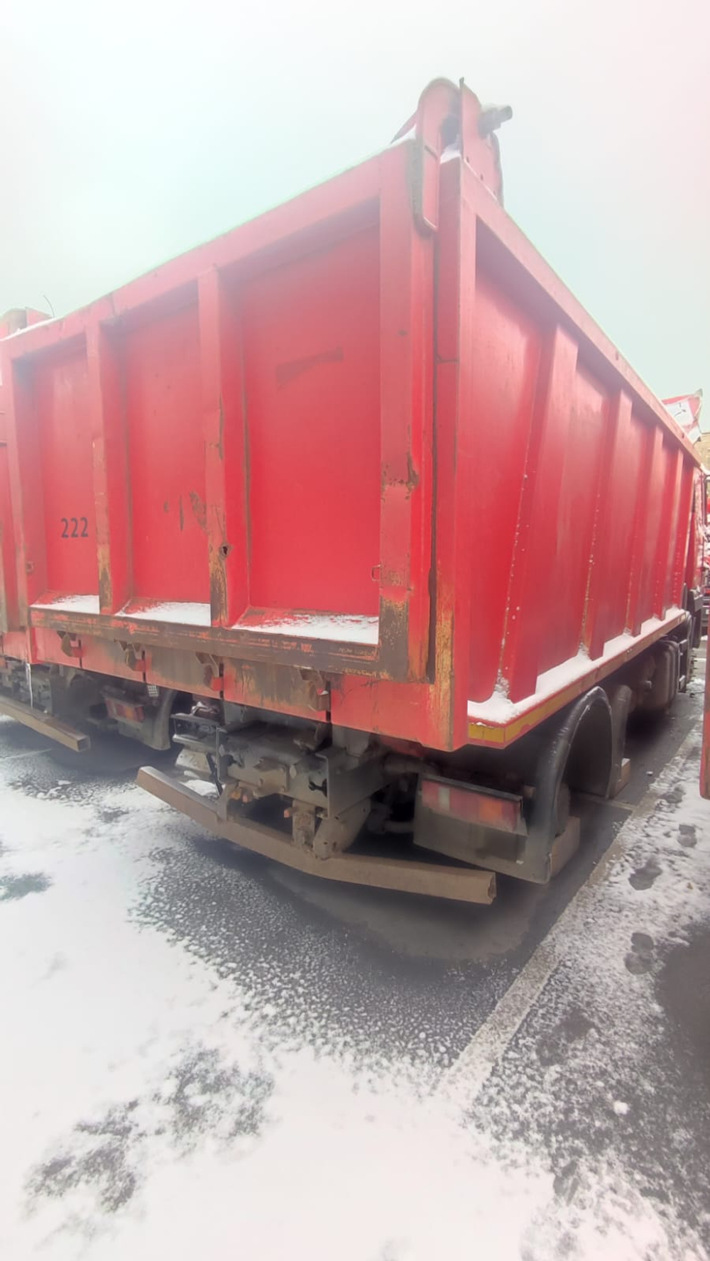 МАЗ 6501* 6x4 Самосвал 650128-8520-000 (Дизельный, 11,6 л, 423 л.с., МТ)