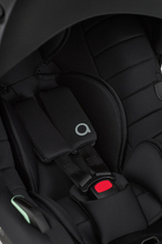 Автокресло Anex x Avionaut Cosmo с накидкой на ножки и адаптерами iQ black