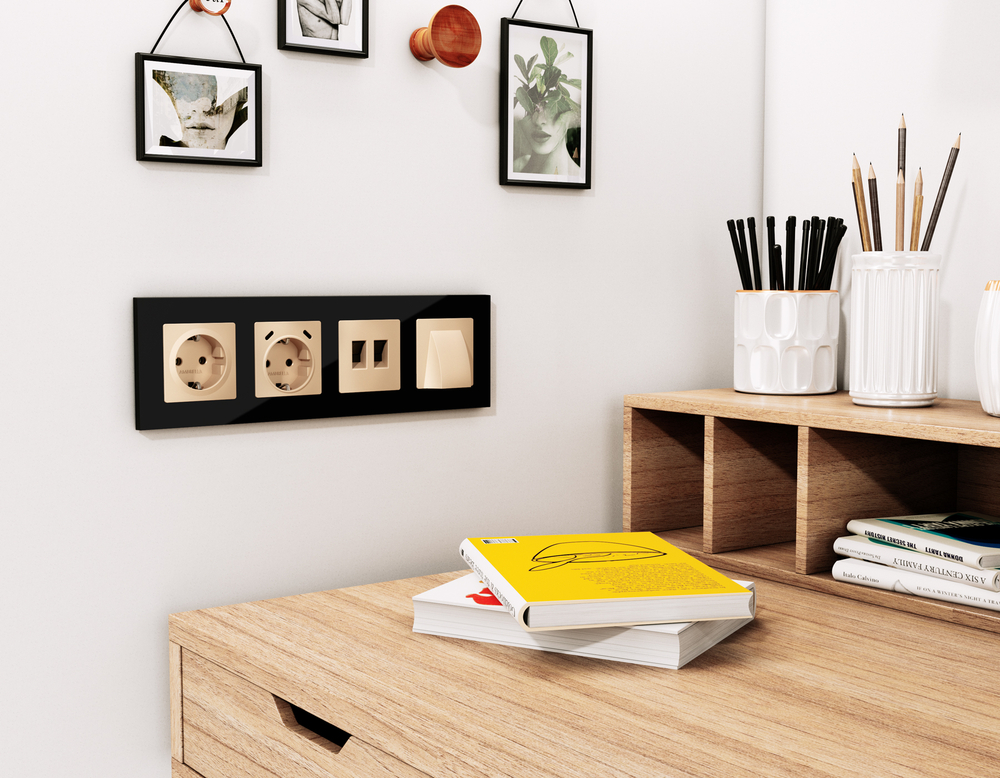 AP6158 Лицевая панель ALFA (Шампань) для вывода кабеля QUANT