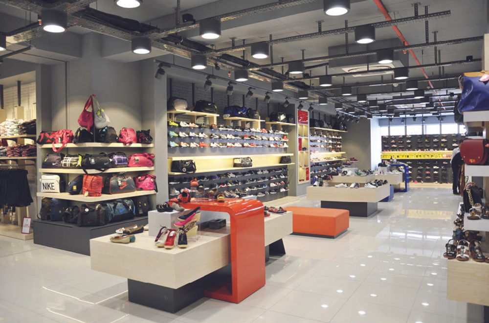 Мебель для общественных зданий — надёжные решения для больших потоков людей