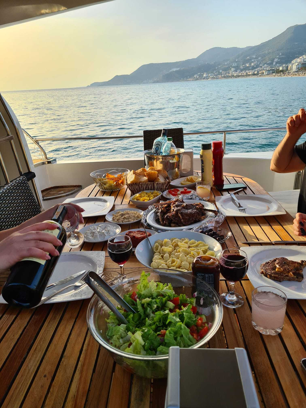 Морская прогулка на яхте CARMEN 07  в Алании