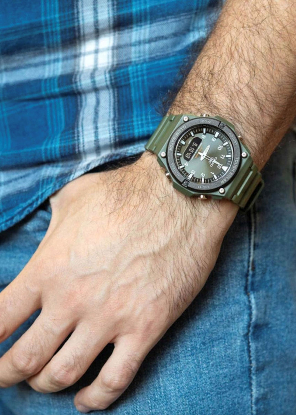 Часы Casio AQ-S820W-3B