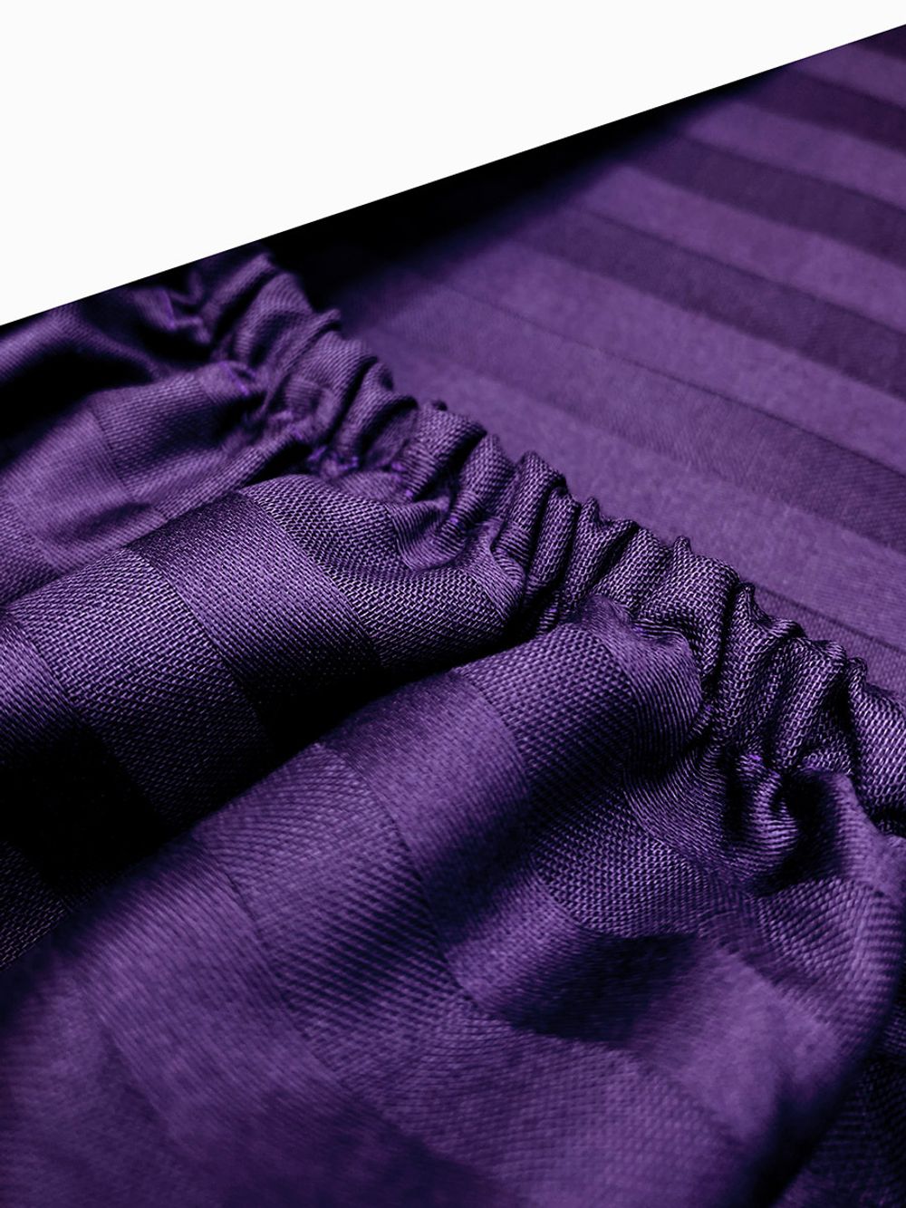 Постельное белье сатин-страйп Milky Garden "Черника" евро  Наволочка 50х70 см 2 шт Простынь на резинке 180x200 см Пододеяльник 200x215 см