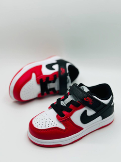 Детские кроссовки Nike SB