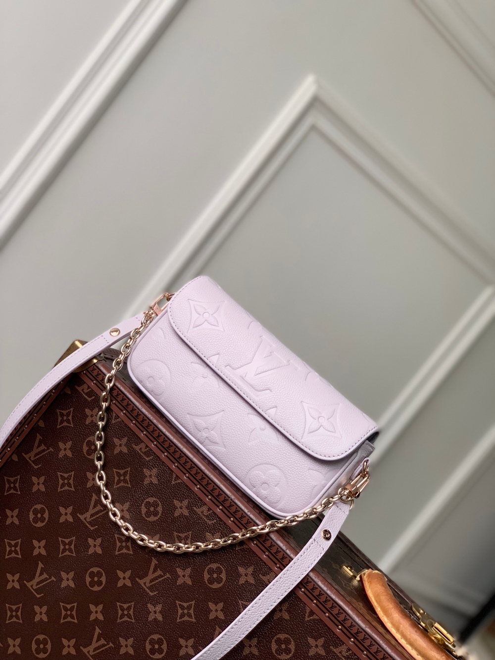 Louis Vuitton Ivy Wallet On Chain Bag
