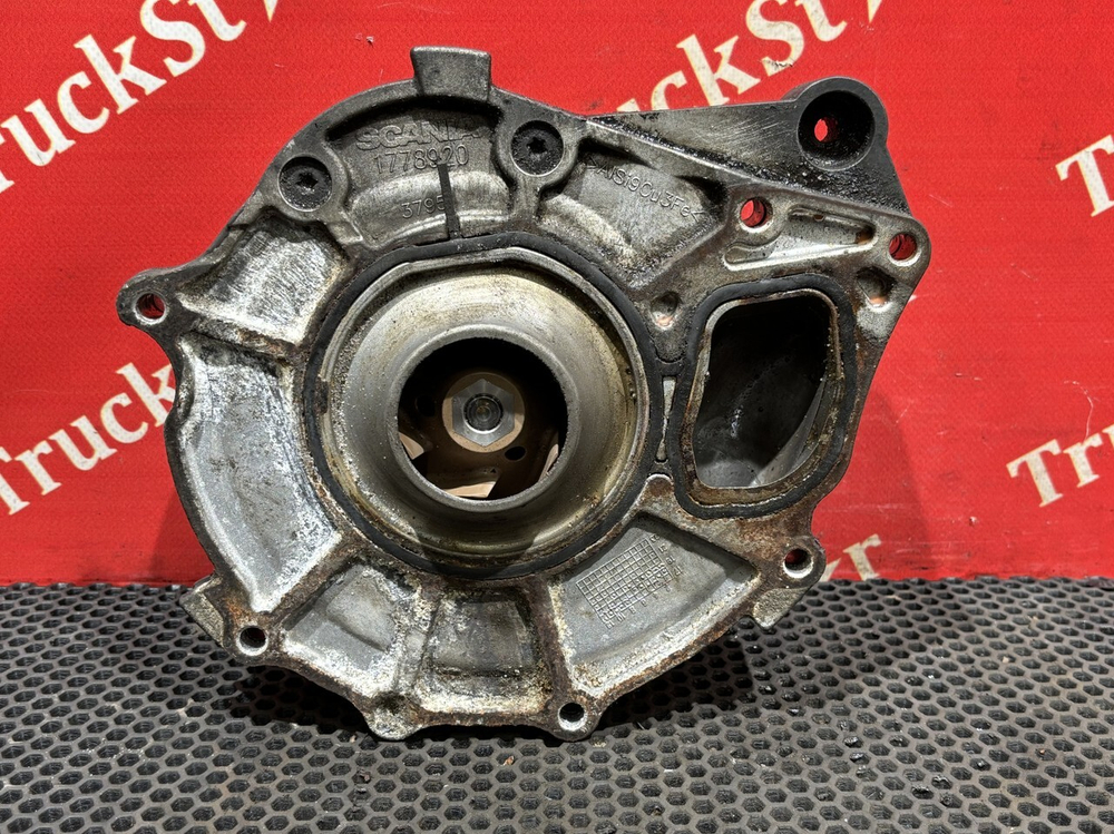 Насос водяной (помпа) 2021г