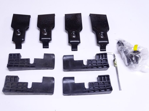 Компл. адаптеров для авто с гладкой крышей Nissan Almera G15 2012-2018г. (реком.перекладина 125см) (ED)