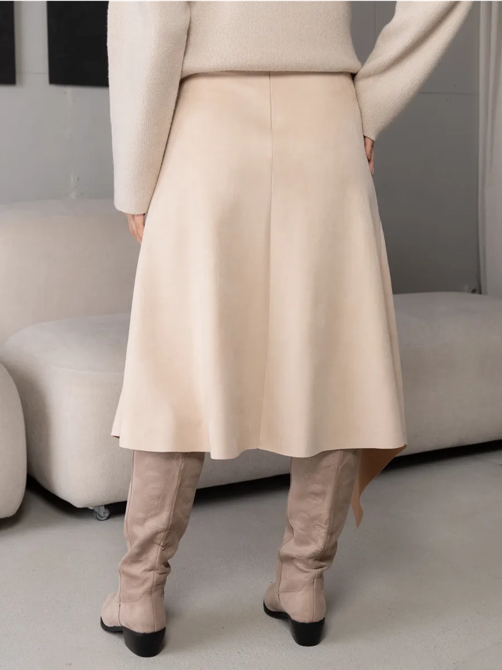 Юбка замшевая трапеция миди