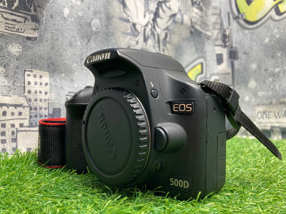 Canon EOS 500D 8.800 кадров