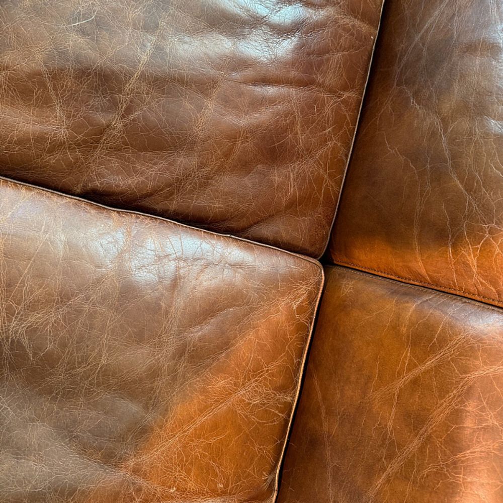 Диван "Челси" 3-х местный