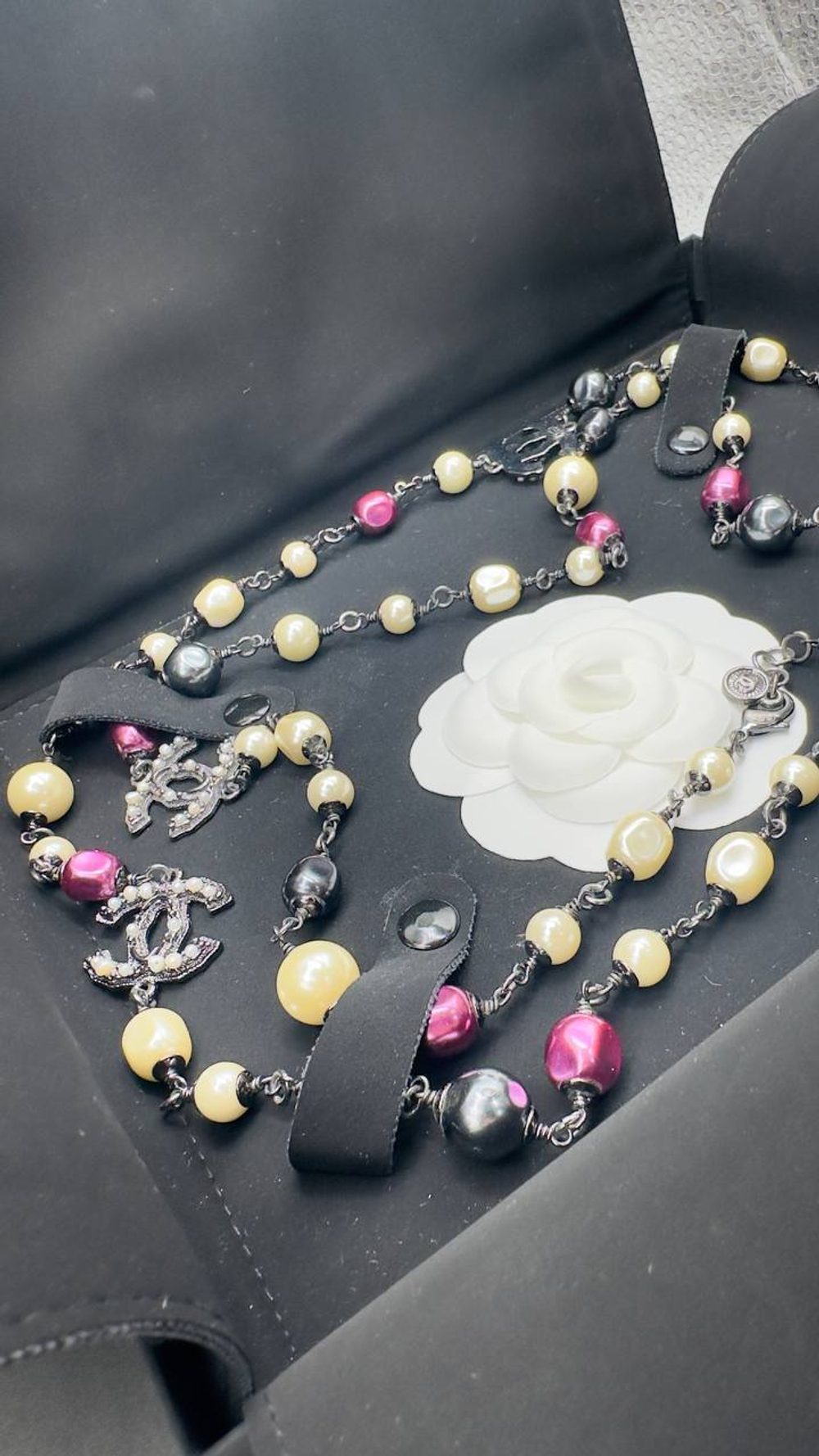 Бусы CHANEL