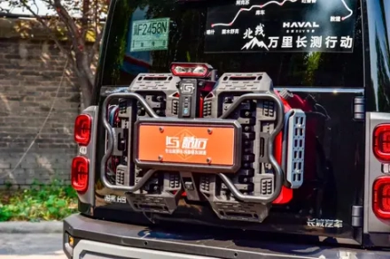 Кронштейн держатель канистры органайзер вместо запасного колеса для Haval H9 2024 Хавал Хавейл Запаска